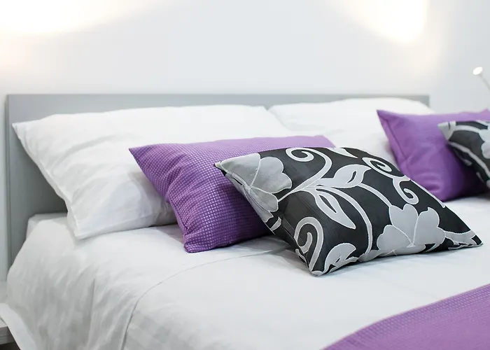 4 In Hotel 4*