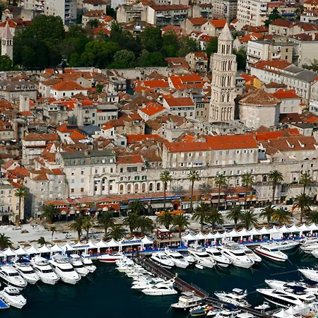 Hotel 4 In Split