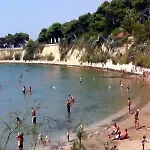 Ξενοδοχείο 4 In