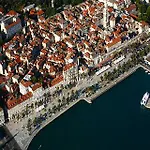 4 In Ξενοδοχείο Σπλιτ